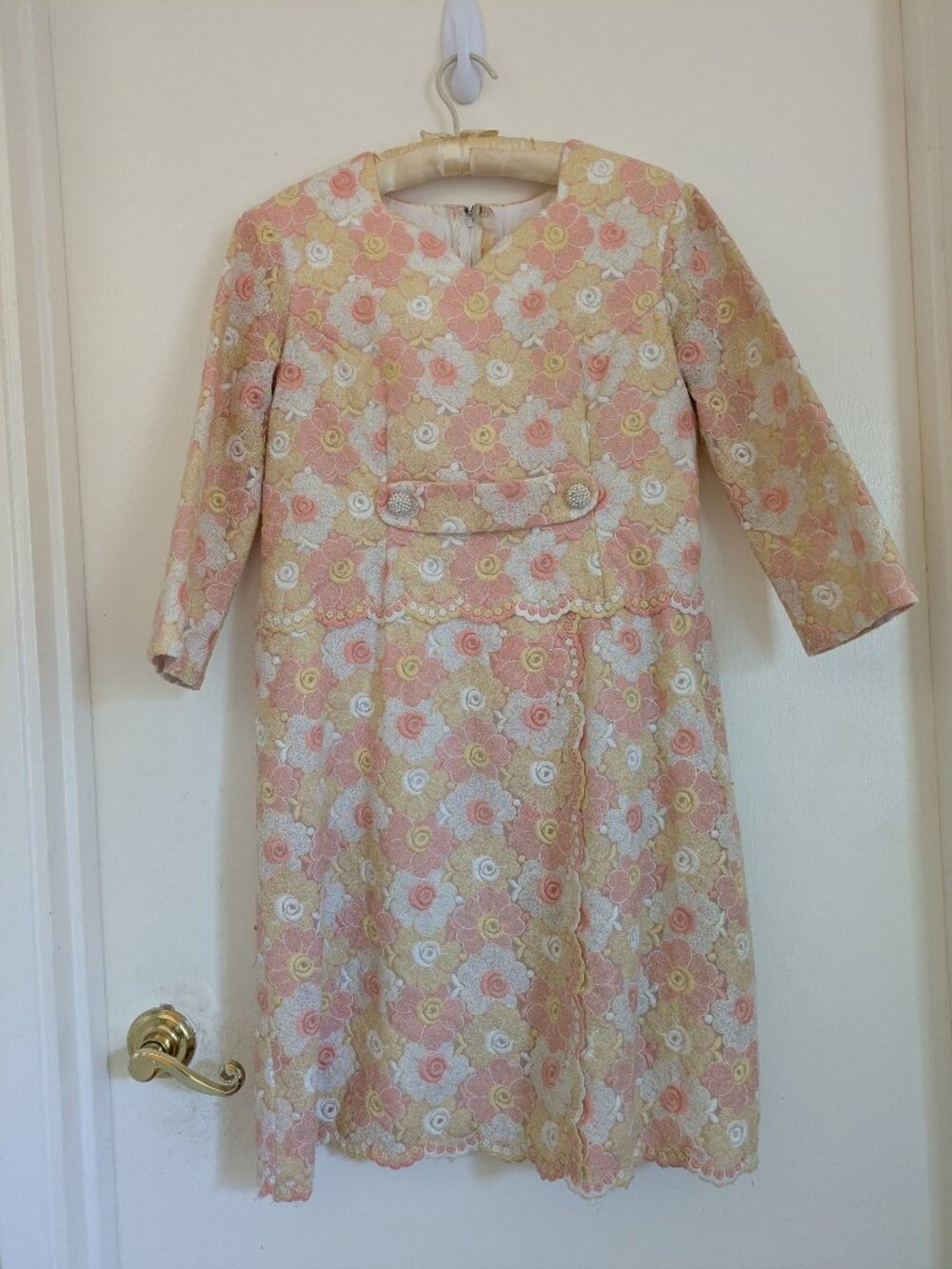 Flower Lace Knee High Dress